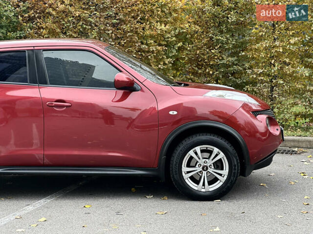 Красный Ниссан Жук, объемом двигателя 1.6 л и пробегом 130 тыс. км за 10500 $, фото 20 на Automoto.ua
