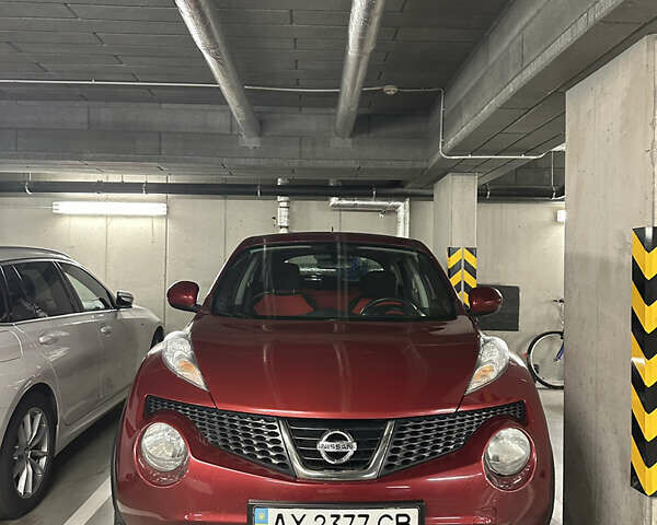 Красный Ниссан Жук, объемом двигателя 1.6 л и пробегом 181 тыс. км за 10499 $, фото 2 на Automoto.ua