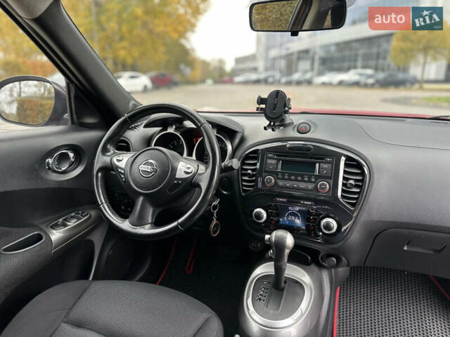 Красный Ниссан Жук, объемом двигателя 1.6 л и пробегом 130 тыс. км за 10500 $, фото 47 на Automoto.ua