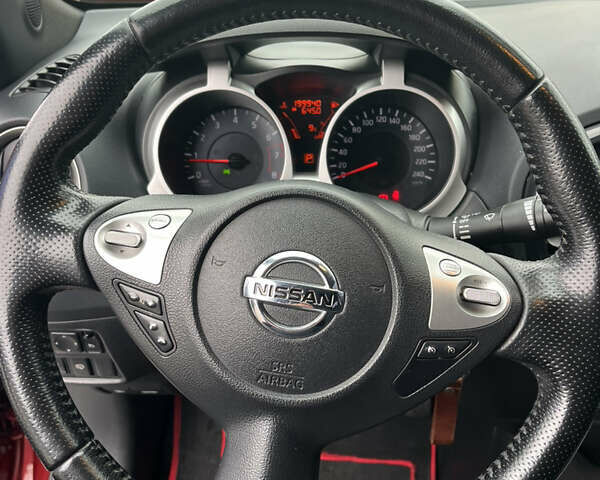 Красный Ниссан Жук, объемом двигателя 1.6 л и пробегом 199 тыс. км за 9800 $, фото 9 на Automoto.ua