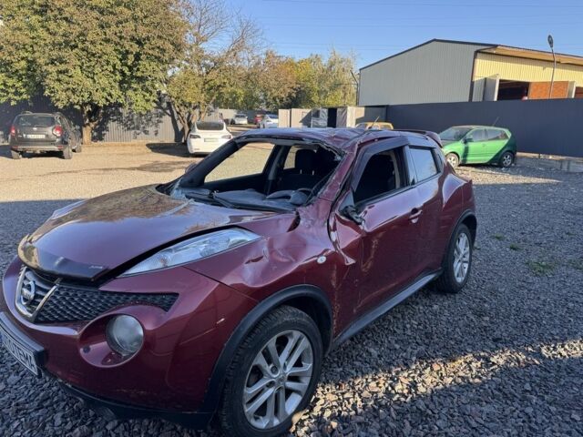 Червоний Ніссан Жук, об'ємом двигуна 1.6 л та пробігом 83 тис. км за 4600 $, фото 7 на Automoto.ua