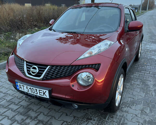 Красный Ниссан Жук, объемом двигателя 1.6 л и пробегом 96 тыс. км за 11200 $, фото 14 на Automoto.ua