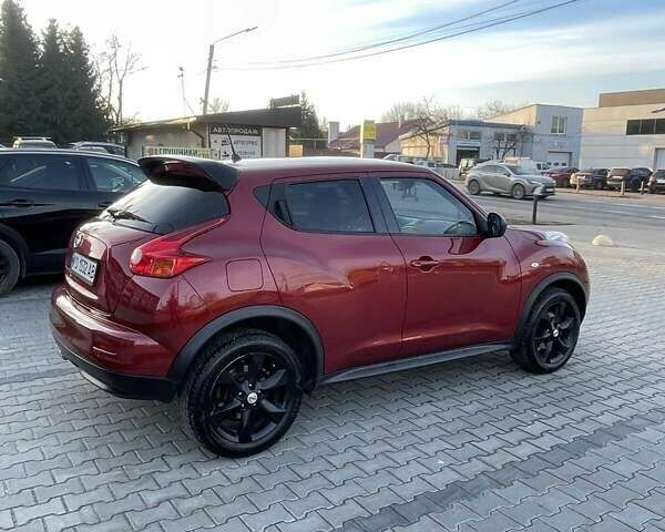 Красный Ниссан Жук, объемом двигателя 1.6 л и пробегом 117 тыс. км за 10200 $, фото 4 на Automoto.ua