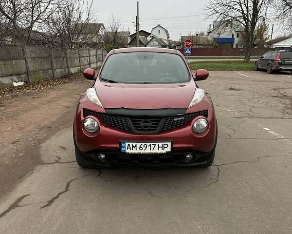 Красный Ниссан Жук, объемом двигателя 1.6 л и пробегом 214 тыс. км за 9000 $, фото 7 на Automoto.ua