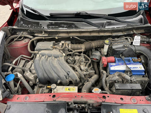 Красный Ниссан Жук, объемом двигателя 1.6 л и пробегом 199 тыс. км за 9800 $, фото 21 на Automoto.ua