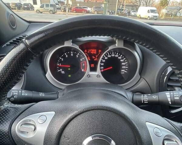 Красный Ниссан Жук, объемом двигателя 1.6 л и пробегом 117 тыс. км за 10200 $, фото 7 на Automoto.ua