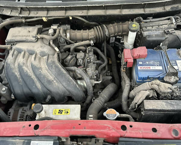 Красный Ниссан Жук, объемом двигателя 1.6 л и пробегом 168 тыс. км за 10900 $, фото 10 на Automoto.ua