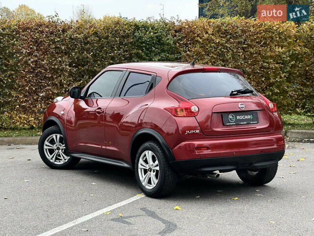 Красный Ниссан Жук, объемом двигателя 1.6 л и пробегом 130 тыс. км за 10500 $, фото 17 на Automoto.ua