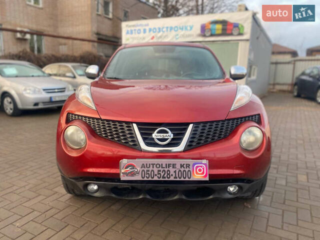 Красный Ниссан Жук, объемом двигателя 1.6 л и пробегом 172 тыс. км за 10300 $, фото 2 на Automoto.ua
