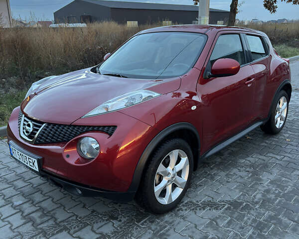 Красный Ниссан Жук, объемом двигателя 1.6 л и пробегом 96 тыс. км за 11200 $, фото 16 на Automoto.ua