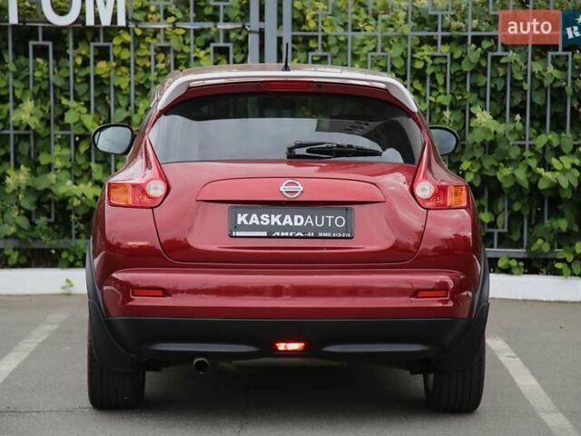 Красный Ниссан Жук, объемом двигателя 1.62 л и пробегом 154 тыс. км за 9900 $, фото 4 на Automoto.ua