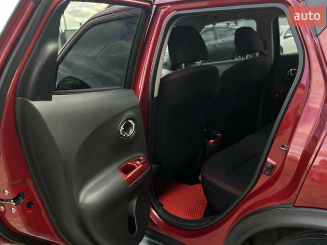 Красный Ниссан Жук, объемом двигателя 1.6 л и пробегом 209 тыс. км за 10900 $, фото 25 на Automoto.ua