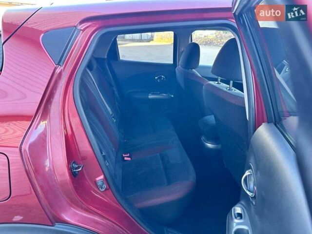 Красный Ниссан Жук, объемом двигателя 1.5 л и пробегом 155 тыс. км за 9800 $, фото 9 на Automoto.ua