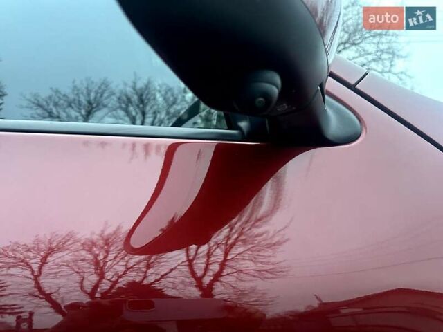 Червоний Ніссан Жук, об'ємом двигуна 1.6 л та пробігом 147 тис. км за 9999 $, фото 20 на Automoto.ua