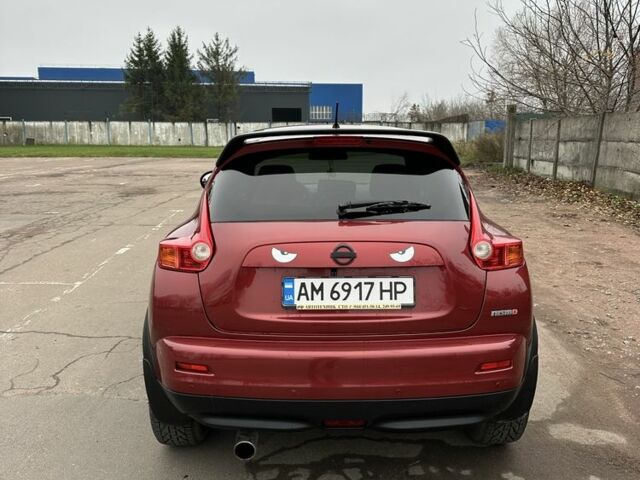 Красный Ниссан Жук, объемом двигателя 1.6 л и пробегом 214 тыс. км за 9000 $, фото 3 на Automoto.ua