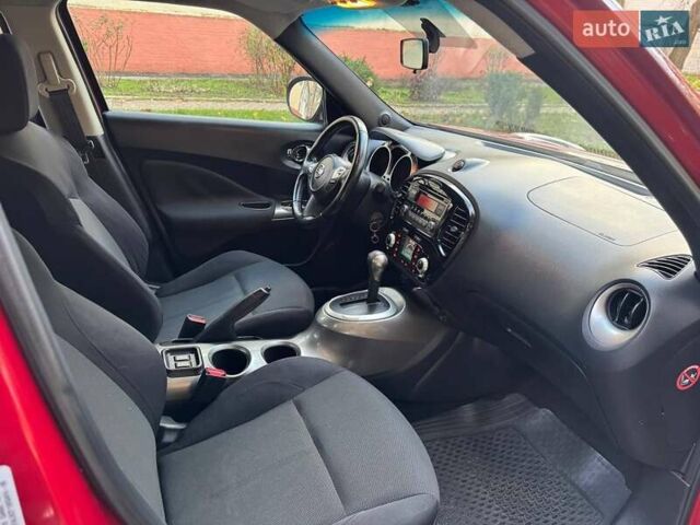 Красный Ниссан Жук, объемом двигателя 1.6 л и пробегом 170 тыс. км за 10300 $, фото 43 на Automoto.ua