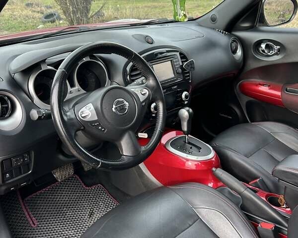 Красный Ниссан Жук, объемом двигателя 1.6 л и пробегом 219 тыс. км за 10200 $, фото 17 на Automoto.ua