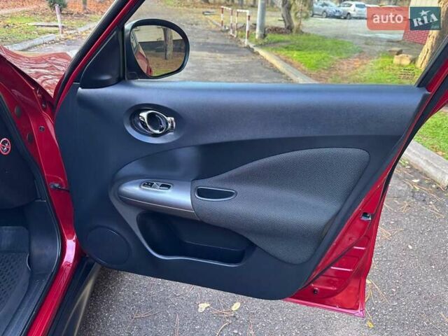 Красный Ниссан Жук, объемом двигателя 1.6 л и пробегом 170 тыс. км за 10300 $, фото 42 на Automoto.ua