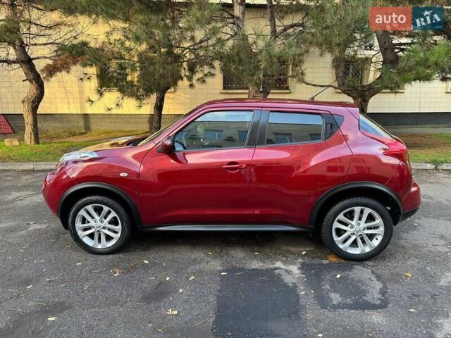 Красный Ниссан Жук, объемом двигателя 1.6 л и пробегом 170 тыс. км за 10300 $, фото 26 на Automoto.ua