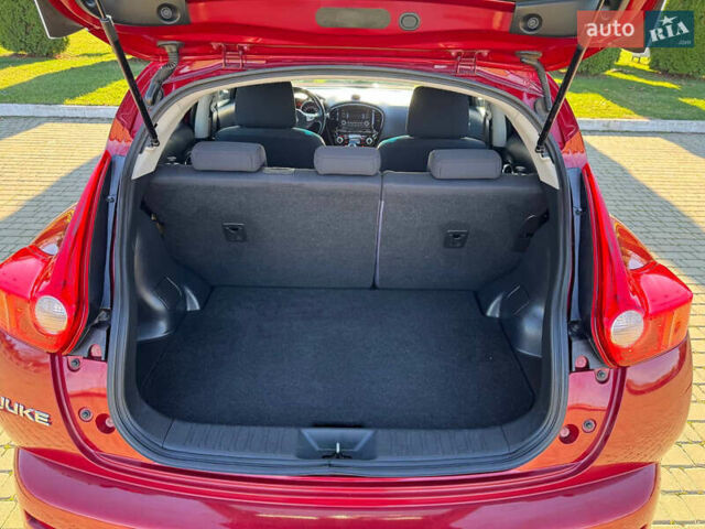 Красный Ниссан Жук, объемом двигателя 1.6 л и пробегом 169 тыс. км за 9800 $, фото 41 на Automoto.ua