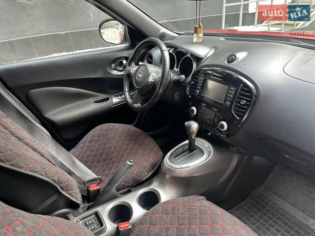 Красный Ниссан Жук, объемом двигателя 1.6 л и пробегом 102 тыс. км за 9200 $, фото 8 на Automoto.ua
