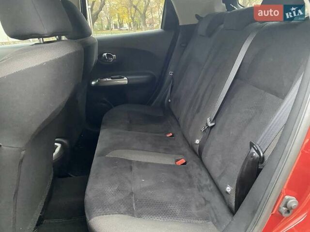 Красный Ниссан Жук, объемом двигателя 1.6 л и пробегом 56 тыс. км за 12200 $, фото 22 на Automoto.ua