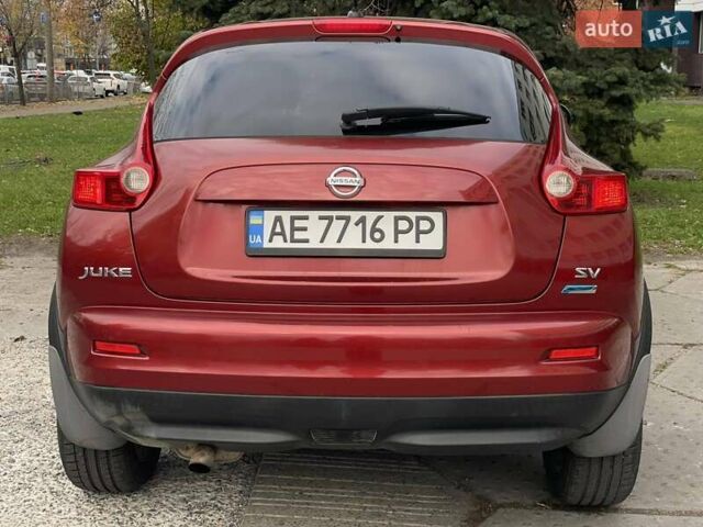 Червоний Ніссан Жук, об'ємом двигуна 1.62 л та пробігом 188 тис. км за 10500 $, фото 4 на Automoto.ua