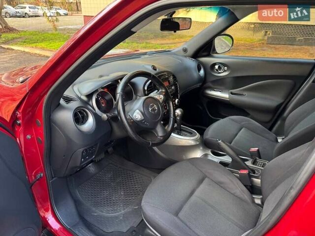 Красный Ниссан Жук, объемом двигателя 1.6 л и пробегом 170 тыс. км за 10300 $, фото 45 на Automoto.ua