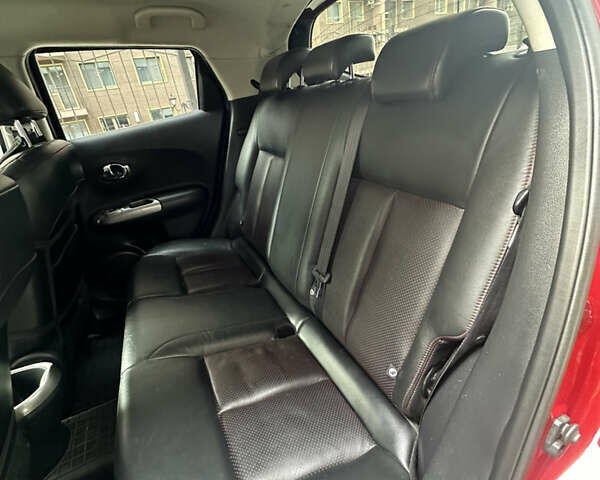 Красный Ниссан Жук, объемом двигателя 1.6 л и пробегом 102 тыс. км за 9200 $, фото 11 на Automoto.ua