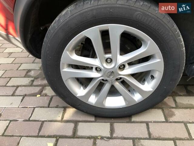 Красный Ниссан Жук, объемом двигателя 1.6 л и пробегом 131 тыс. км за 12600 $, фото 31 на Automoto.ua