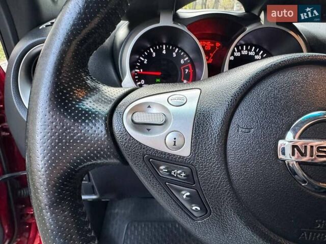 Красный Ниссан Жук, объемом двигателя 1.6 л и пробегом 170 тыс. км за 10300 $, фото 49 на Automoto.ua