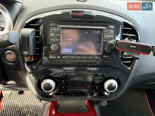 Красный Ниссан Жук, объемом двигателя 1.5 л и пробегом 199 тыс. км за 9800 $, фото 11 на Automoto.ua