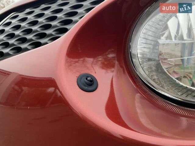 Красный Ниссан Жук, объемом двигателя 1.6 л и пробегом 56 тыс. км за 12200 $, фото 41 на Automoto.ua