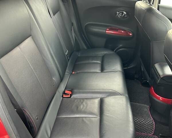 Красный Ниссан Жук, объемом двигателя 1.6 л и пробегом 219 тыс. км за 10200 $, фото 27 на Automoto.ua