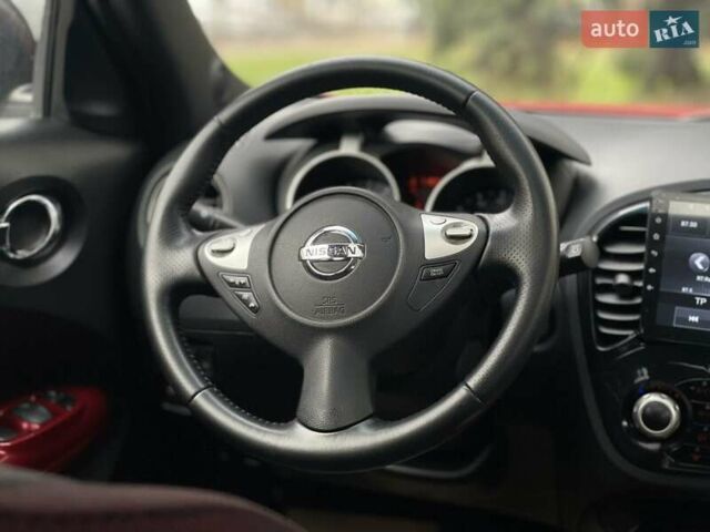 Червоний Ніссан Жук, об'ємом двигуна 1.62 л та пробігом 188 тис. км за 10500 $, фото 10 на Automoto.ua