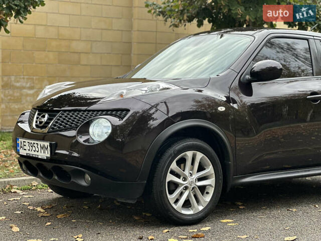 Ниссан Жук 2013 в Днепре (Днепропетровске) на Automoto.ua Красный Ниссан Жук, объемом двигателя 1.6 л и пробегом 116 тыс. км за 12000 $, фото 2 на Automoto.ua