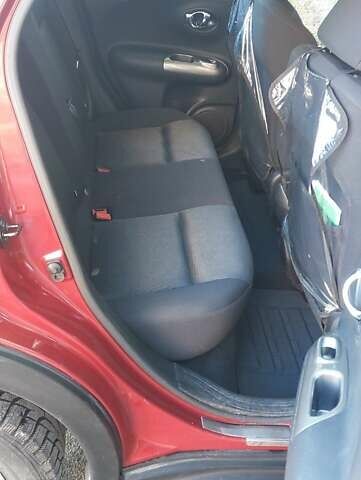 Червоний Ніссан Жук, об'ємом двигуна 1.62 л та пробігом 37 тис. км за 14000 $, фото 13 на Automoto.ua