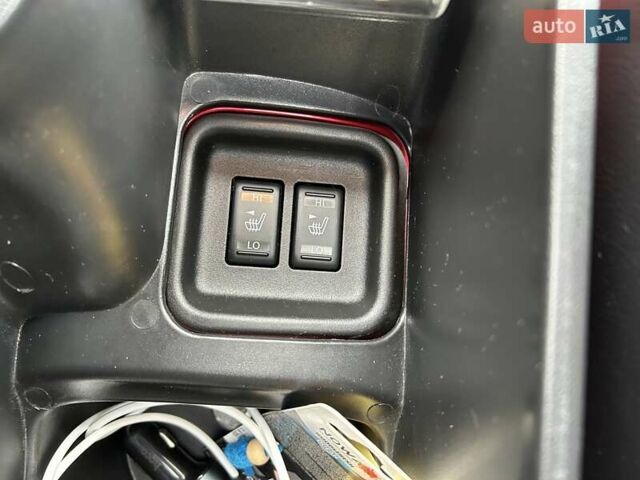 Красный Ниссан Жук, объемом двигателя 1.6 л и пробегом 219 тыс. км за 10200 $, фото 23 на Automoto.ua