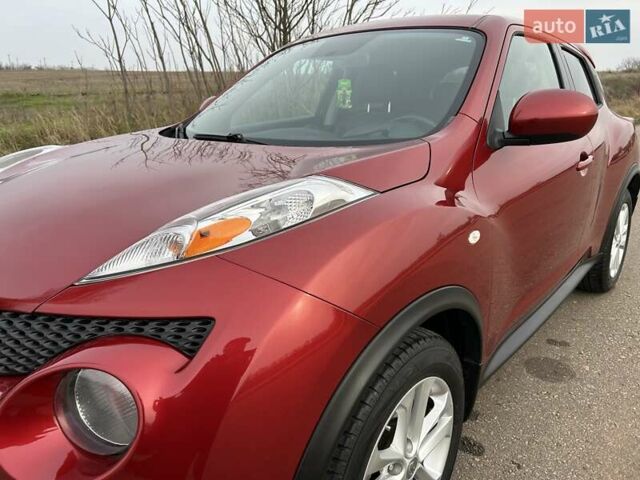 Красный Ниссан Жук, объемом двигателя 1.6 л и пробегом 219 тыс. км за 10200 $, фото 15 на Automoto.ua
