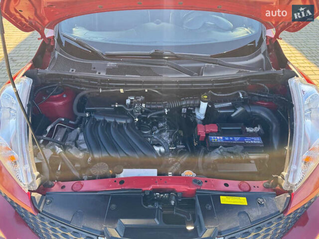 Красный Ниссан Жук, объемом двигателя 1.6 л и пробегом 169 тыс. км за 9800 $, фото 45 на Automoto.ua