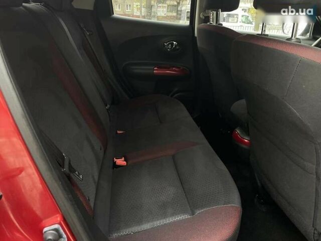 Красный Ниссан Жук, объемом двигателя 1.6 л и пробегом 188 тыс. км за 10500 $, фото 18 на Automoto.ua