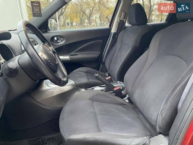 Красный Ниссан Жук, объемом двигателя 1.6 л и пробегом 56 тыс. км за 12200 $, фото 19 на Automoto.ua