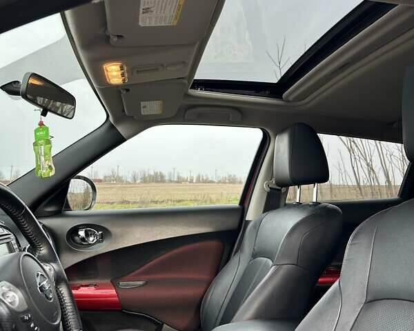 Красный Ниссан Жук, объемом двигателя 1.6 л и пробегом 219 тыс. км за 10200 $, фото 24 на Automoto.ua