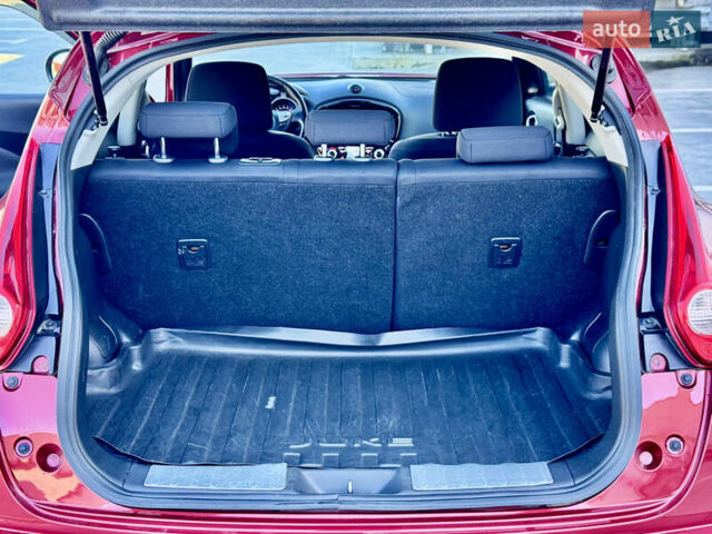 Красный Ниссан Жук, объемом двигателя 1.6 л и пробегом 54 тыс. км за 11500 $, фото 23 на Automoto.ua