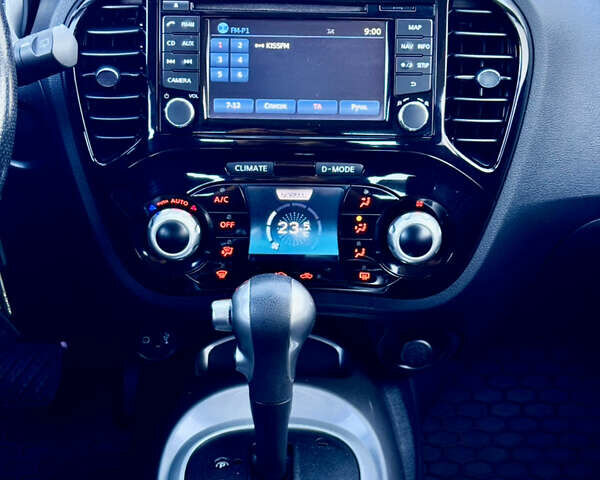 Красный Ниссан Жук, объемом двигателя 1.6 л и пробегом 54 тыс. км за 11500 $, фото 34 на Automoto.ua