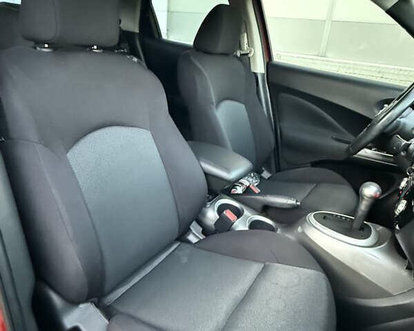 Червоний Ніссан Жук, об'ємом двигуна 1.6 л та пробігом 54 тис. км за 11800 $, фото 10 на Automoto.ua