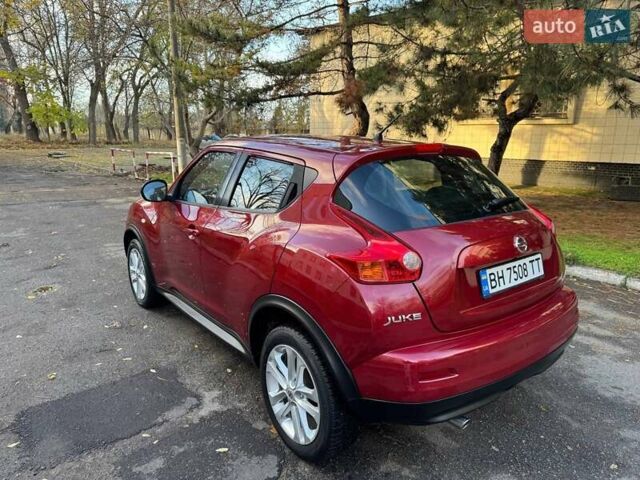 Красный Ниссан Жук, объемом двигателя 1.6 л и пробегом 170 тыс. км за 10300 $, фото 24 на Automoto.ua