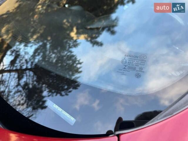 Красный Ниссан Жук, объемом двигателя 1.6 л и пробегом 170 тыс. км за 10300 $, фото 30 на Automoto.ua