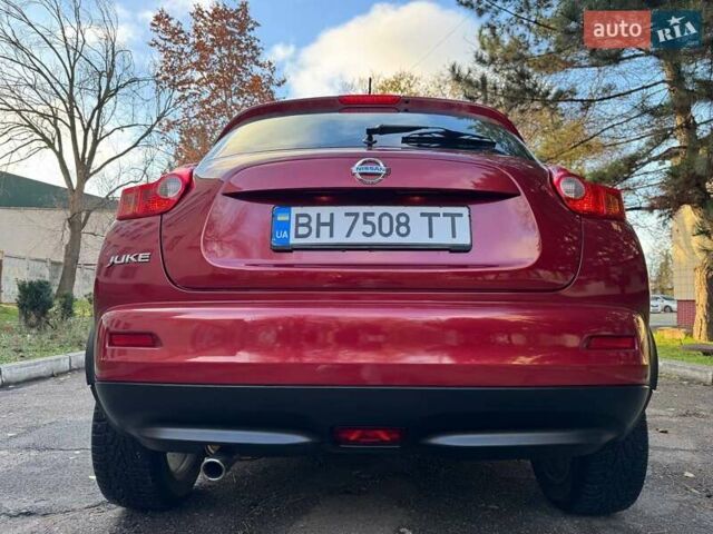 Красный Ниссан Жук, объемом двигателя 1.6 л и пробегом 170 тыс. км за 10300 $, фото 20 на Automoto.ua