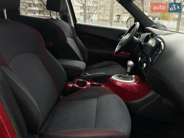 Червоний Ніссан Жук, об'ємом двигуна 1.62 л та пробігом 188 тис. км за 10500 $, фото 17 на Automoto.ua